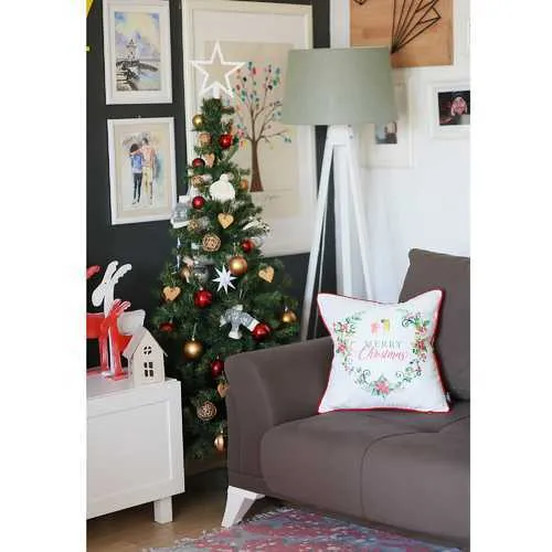 18"x18" Christmas Flowers Printed Decorative Throw Pillow Cover