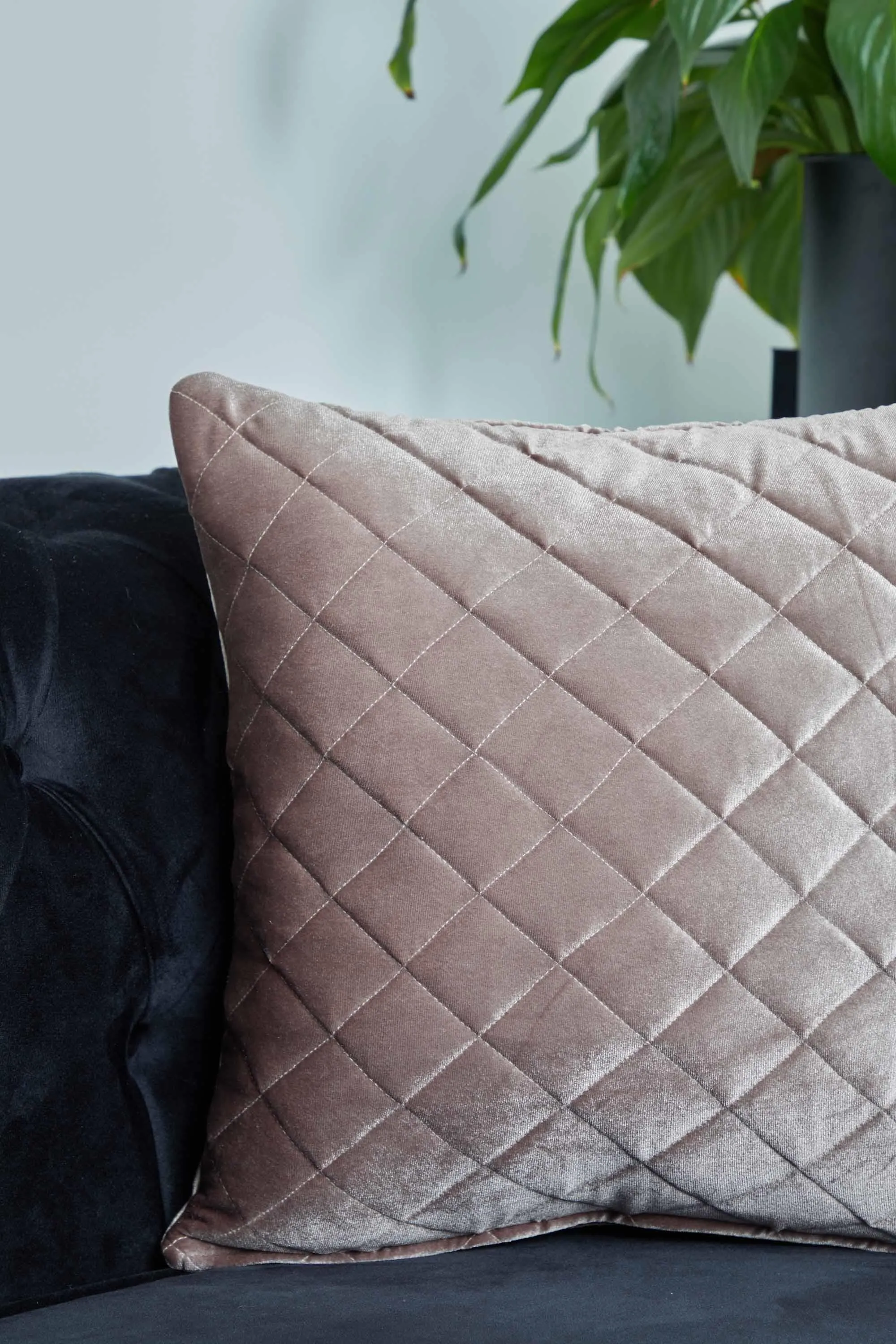 Boho Style Throw Pillow Cover made from Velvet, Decorative 18x18 Inches Quilted Handmade Pillow Cover for Modern Home Decoration,K-330