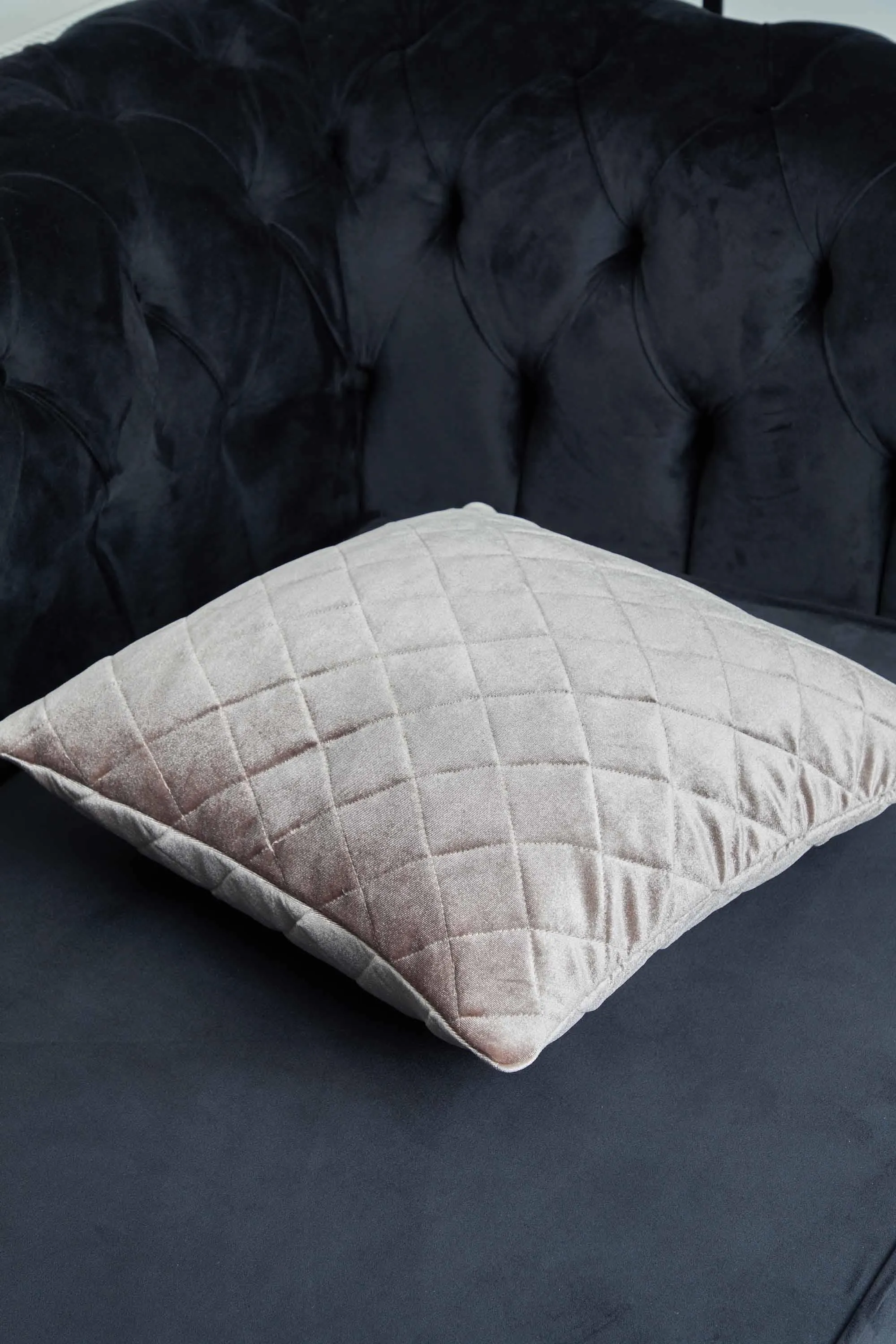 Boho Style Throw Pillow Cover made from Velvet, Decorative 18x18 Inches Quilted Handmade Pillow Cover for Modern Home Decoration,K-330