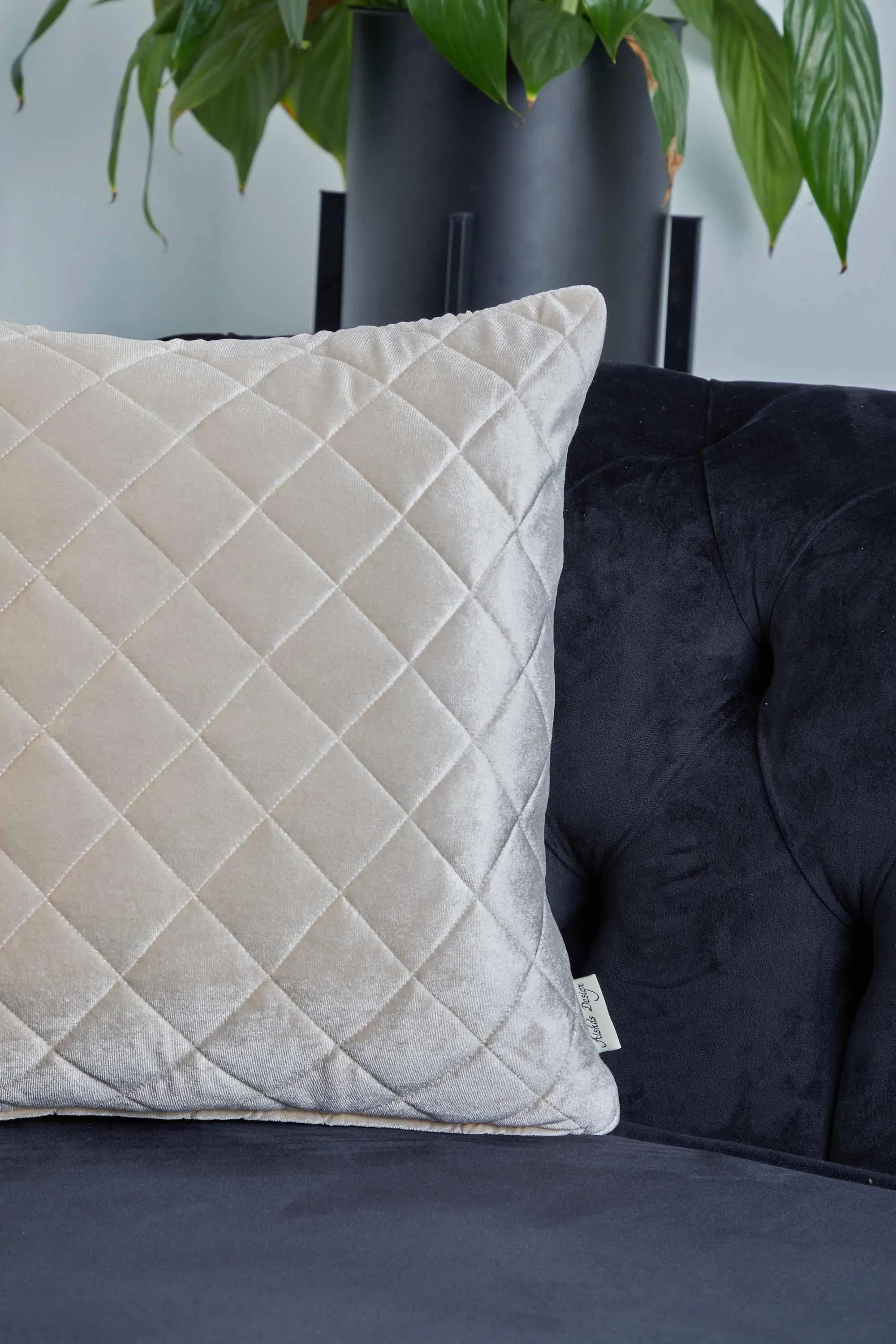 Boho Style Throw Pillow Cover made from Velvet, Decorative 18x18 Inches Quilted Handmade Pillow Cover for Modern Home Decoration,K-330
