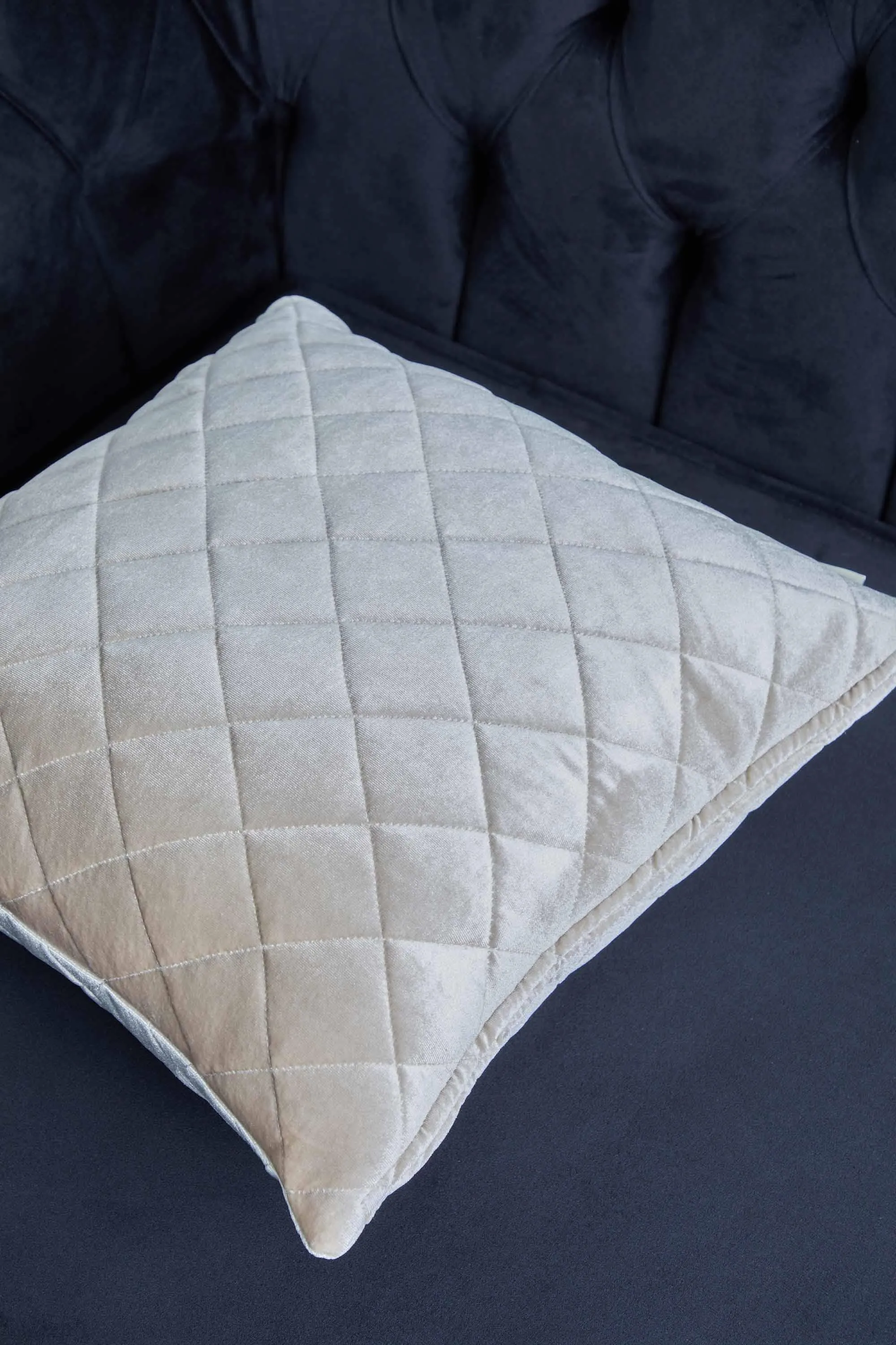 Boho Style Throw Pillow Cover made from Velvet, Decorative 18x18 Inches Quilted Handmade Pillow Cover for Modern Home Decoration,K-330