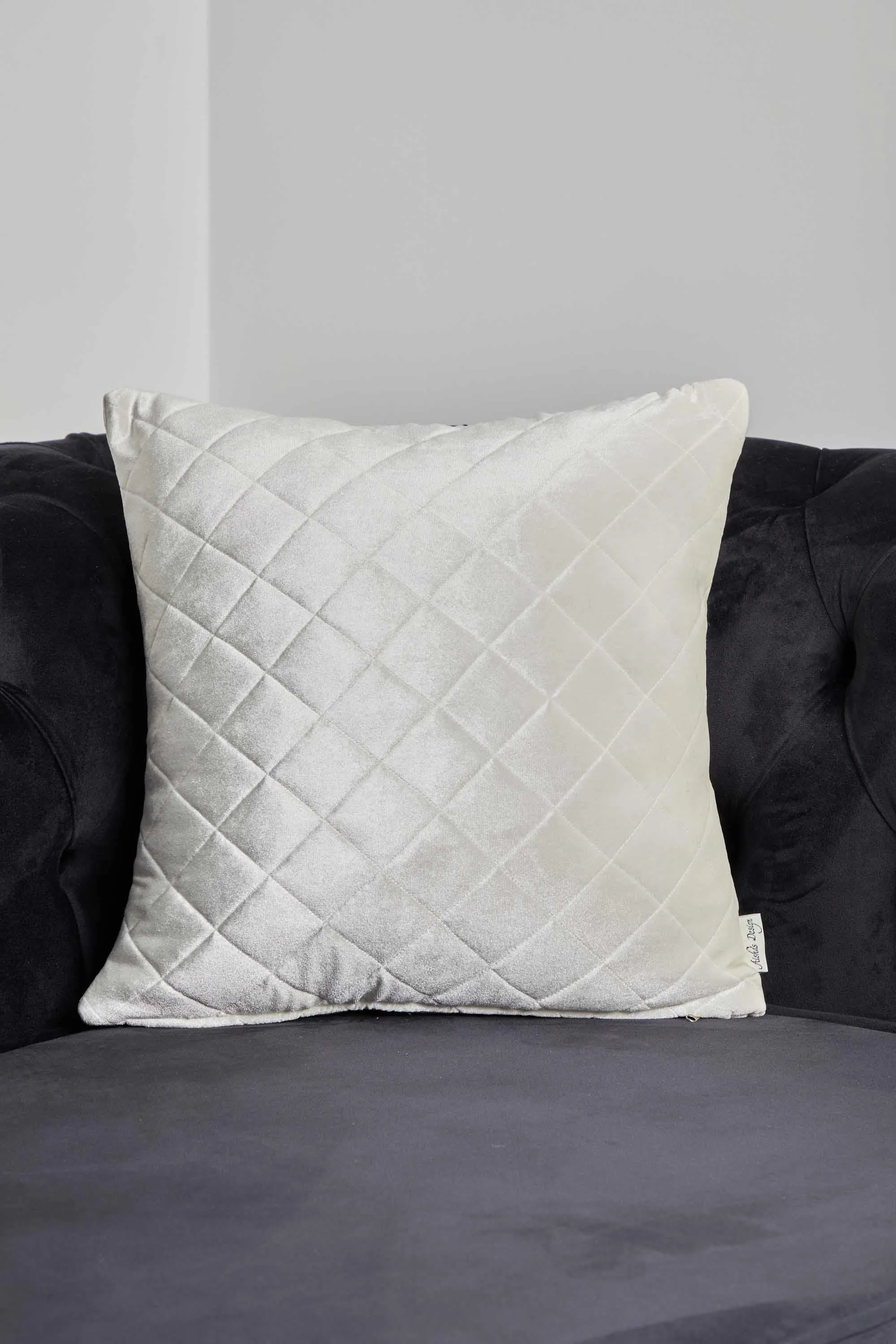 Boho Style Throw Pillow Cover made from Velvet, Decorative 18x18 Inches Quilted Handmade Pillow Cover for Modern Home Decoration,K-330