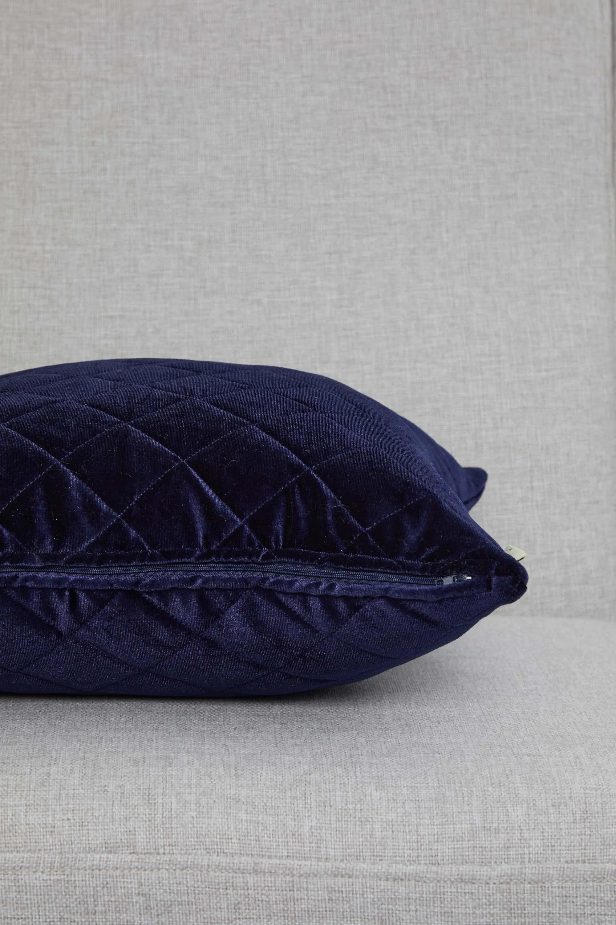 Boho Style Throw Pillow Cover made from Velvet, Decorative 18x18 Inches Quilted Handmade Pillow Cover for Modern Home Decoration,K-330