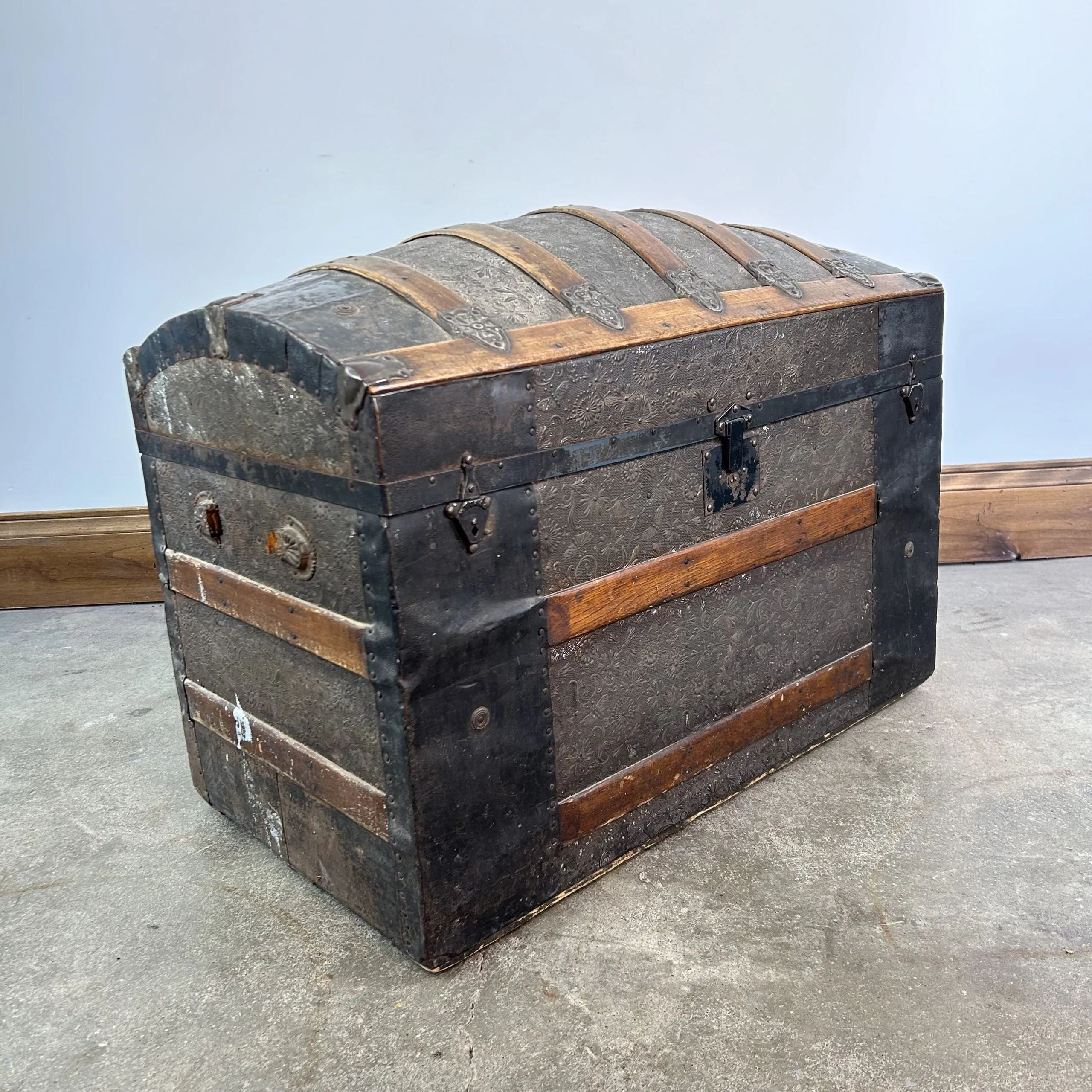 Vintage Trunk Chest, Wood, Metal, Arched Top with Carrier